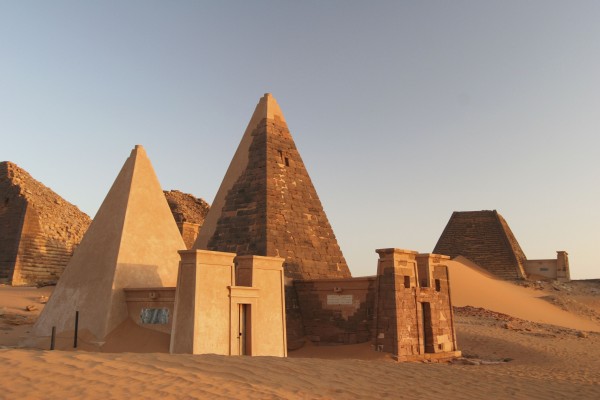 Meroepyramids-sudan