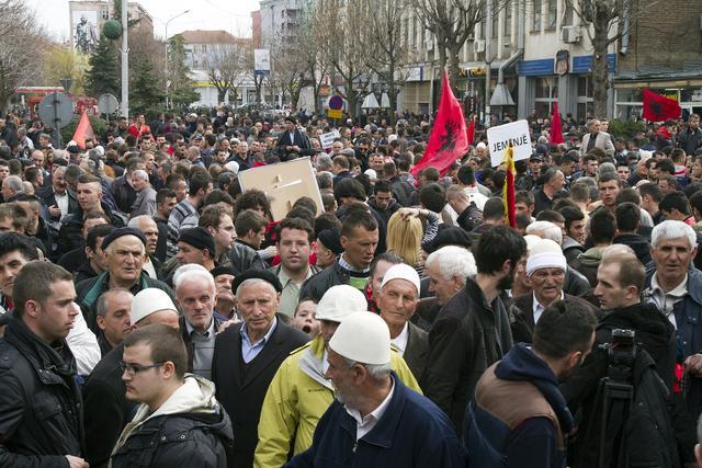 samoopredeluvanje-protest-30mart1