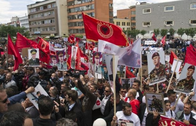 protest-pristina-ovk2