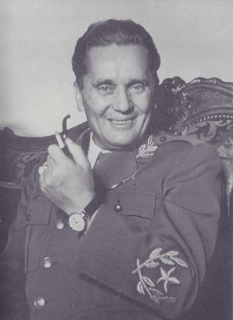 tito-crnobelo4maj