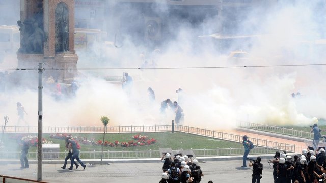 istanbul-protestiprvijuni4