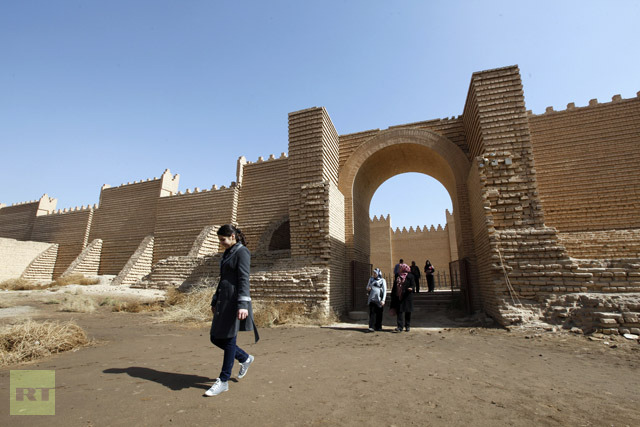 Residents visit the ancient city of Babylon near Hilla