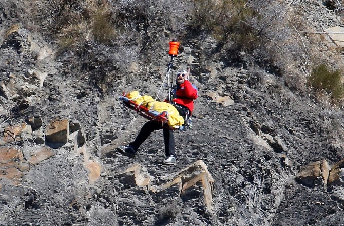 body-recovered-crash-site