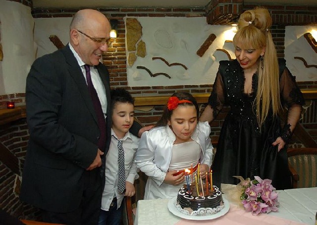 10981614_815895041833592_9181188331238996680_n