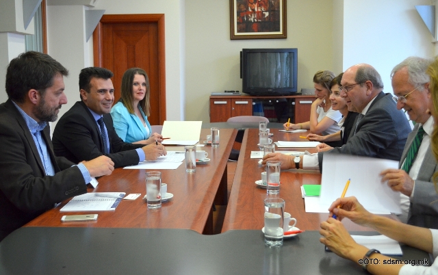 Zaev Diran1