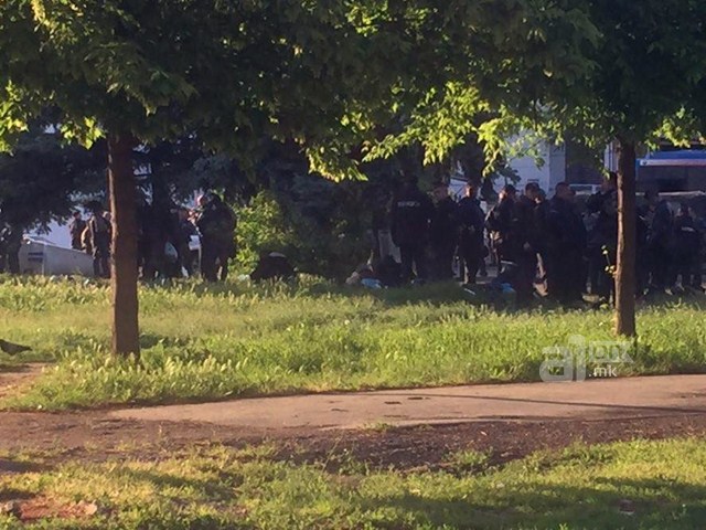 13090232_10209433896552211_790689565_n