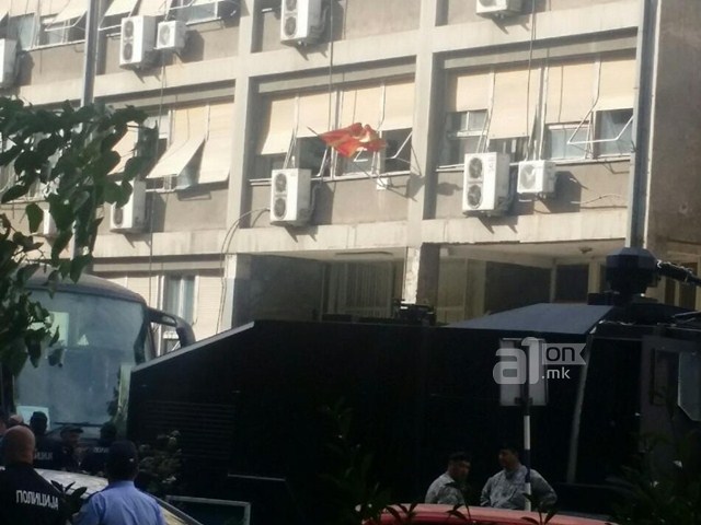 6c1dd25697ba0e6bc2defcd0ac5d7b42c845b62eaf6b4b6f1077bd2d67d47ccd_full