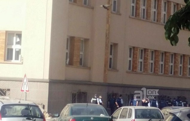 cf5a688eb7fe2c618eaf93e664d74ad330e61796300fa194e818bedf4d0992b4_full