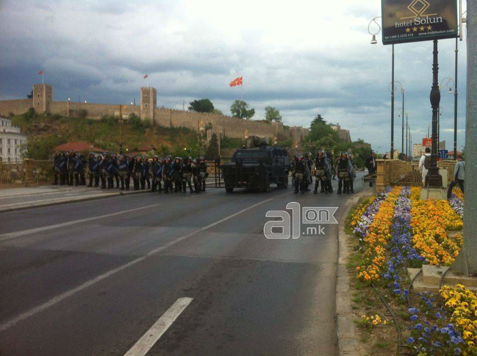 policijaprotest (1)