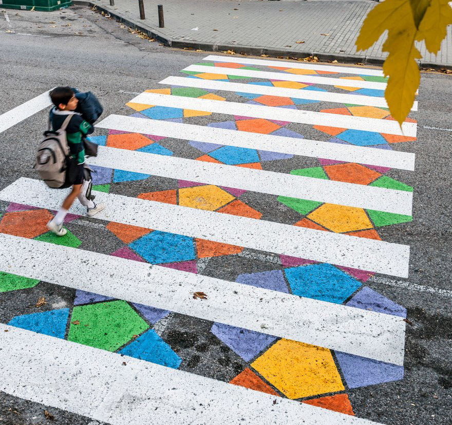 crosswalk-art-funnycross-christo-guelov-madrid-16