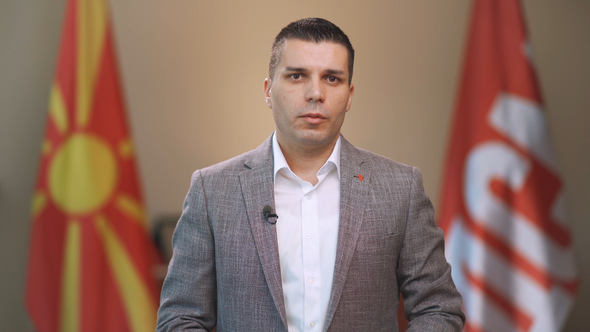 Николовски: Станува збор за политички монтиран случај