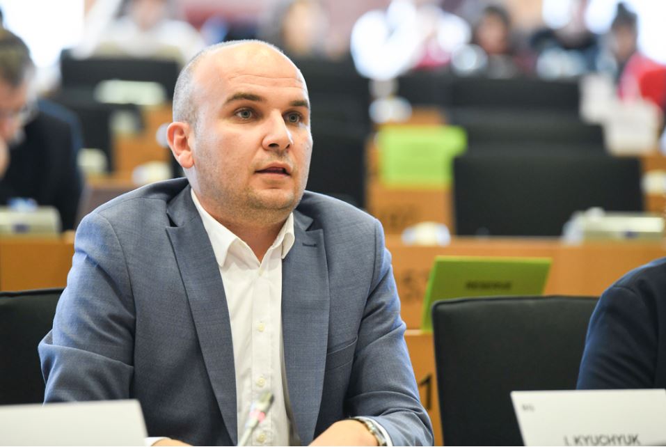 Илхан Ќучук: Уставните измени ќе се најдат во македонското Собрание во рок од две недели