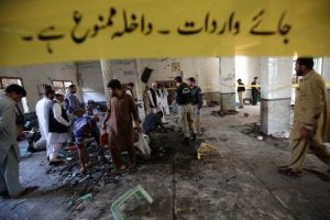 Расте бројот на жртви во Пакистан, во нападот загинаа најмалку 47 лица