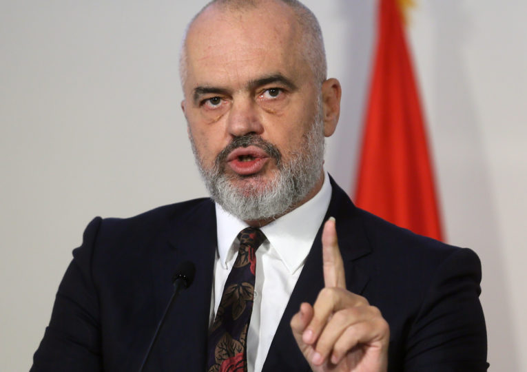 Рама им се обрати на „Фламингосите“ со јасна порака