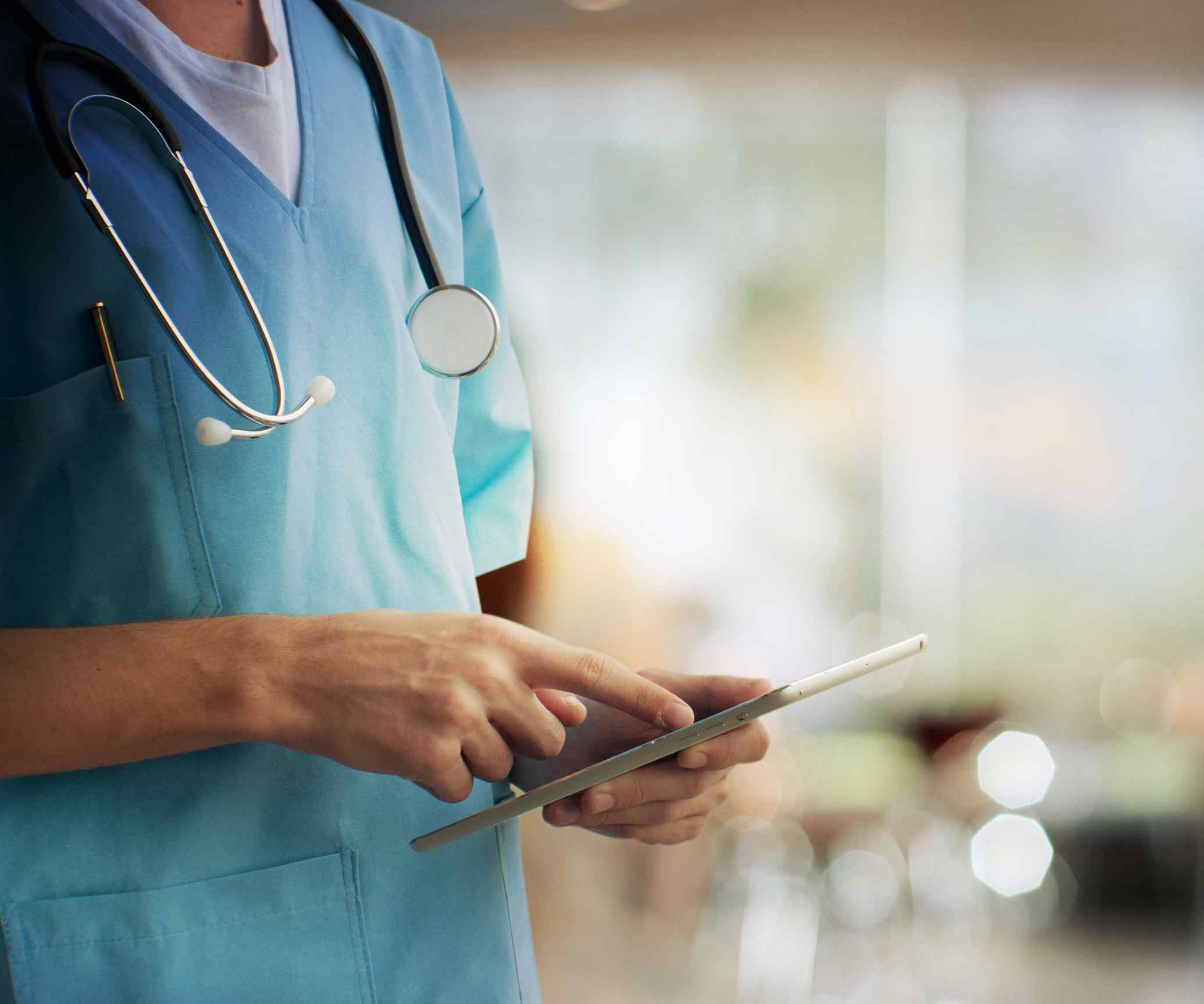 Македонски државјанин „глумеше“ хирург, па измами граѓани на Белград за 100.000 евра