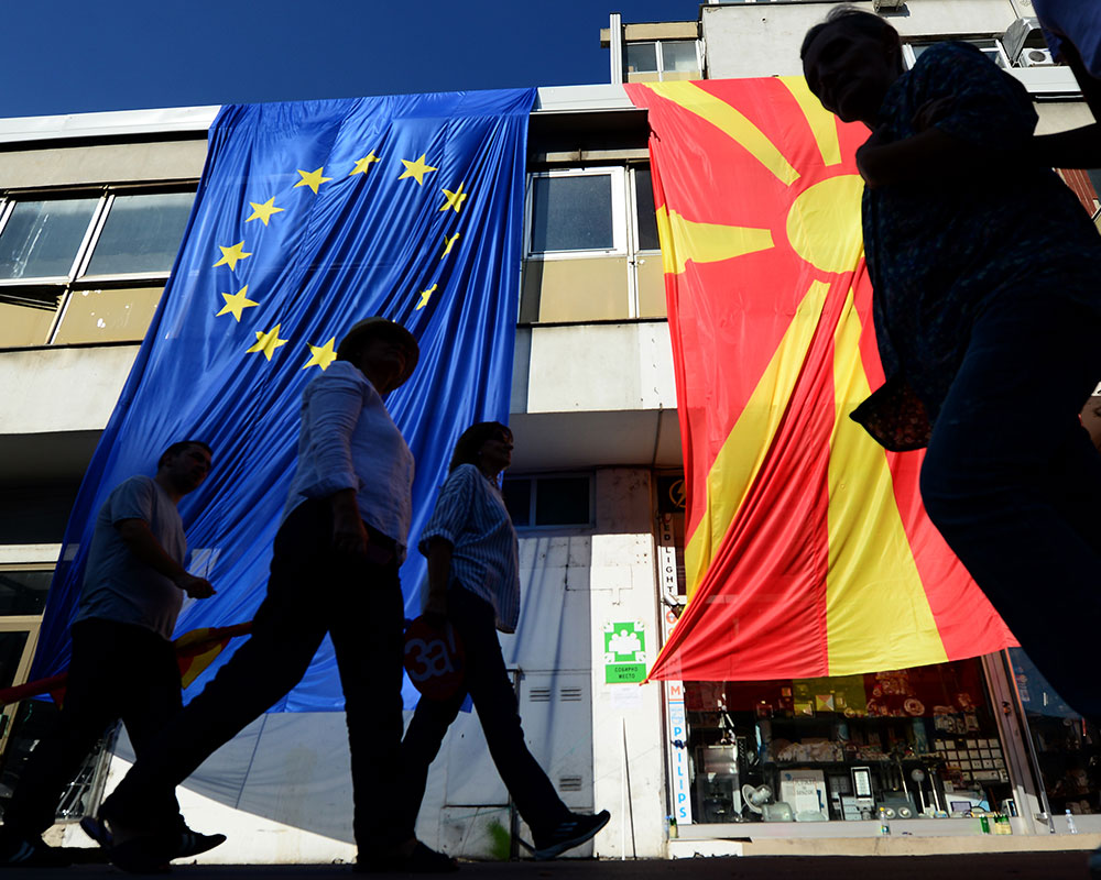 ВМРО-ДПМНЕ: 35 години откако македонскиот народ ја потврди желбата за независна Македонија