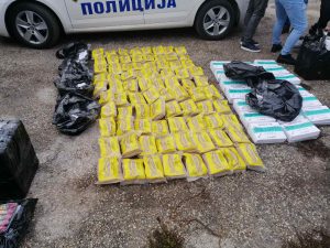 Запленети 1 640 пиротехнички средства во Куманово, приведено едно лице
