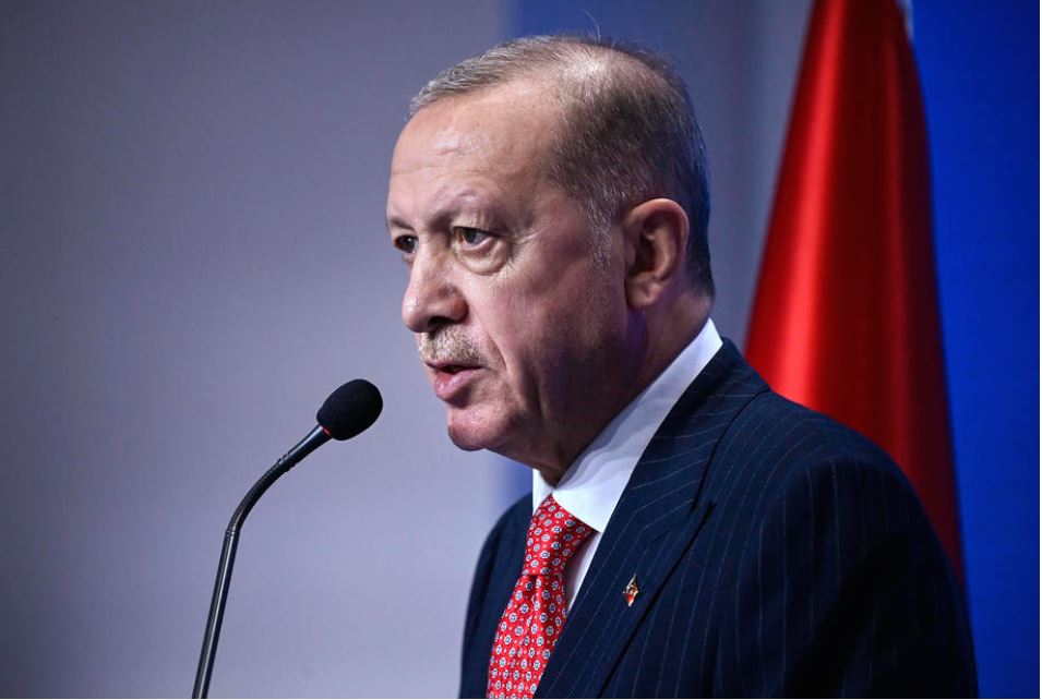 Ердоган му порача на Пезешкијан: Разговорите меѓу САД и Иран треба да се искористат максимално