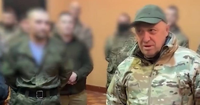 (ВИДЕО) Пригожин се сретна со руски генерали
