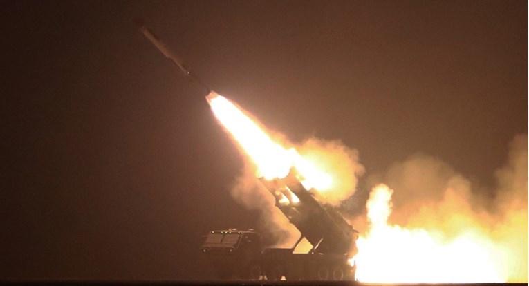 Украина: Русите извршија 37 воздушни и 32 ракетни напади во последните 24 часа