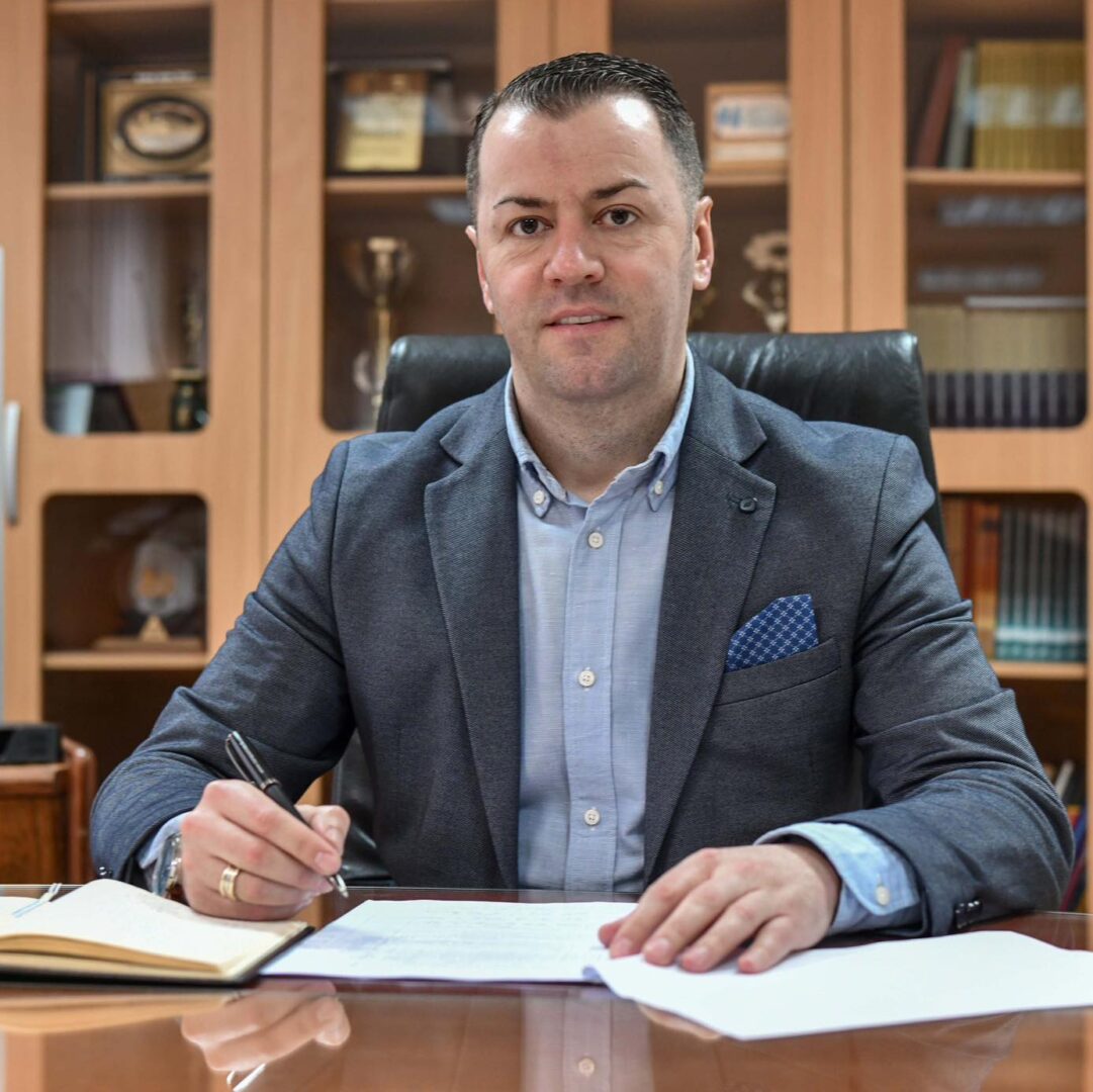 Стефковски бара Град Скопје да ги врати старите имиња на улиците во ...