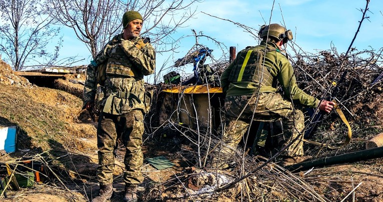 Британско разузнавање: Украина ја проби првата линија на руската одбрана