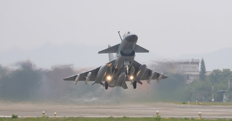 Тасним: Иран собори уште еден американско-израелски борбен авион