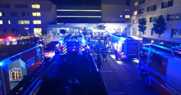 ВИДЕО: Тројца загинати во пожар во болница кај Виена
