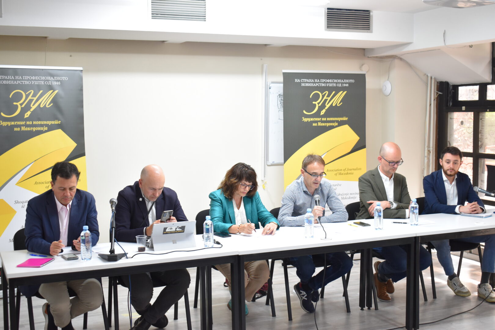 ЗНМ и меѓународни новинарски организации во скенирање на медиумската состојба во Македонија