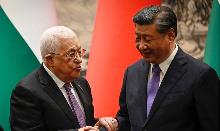 Кина: Подготвени сме да и помогнеме на Палестина во мировните преговори со Израел