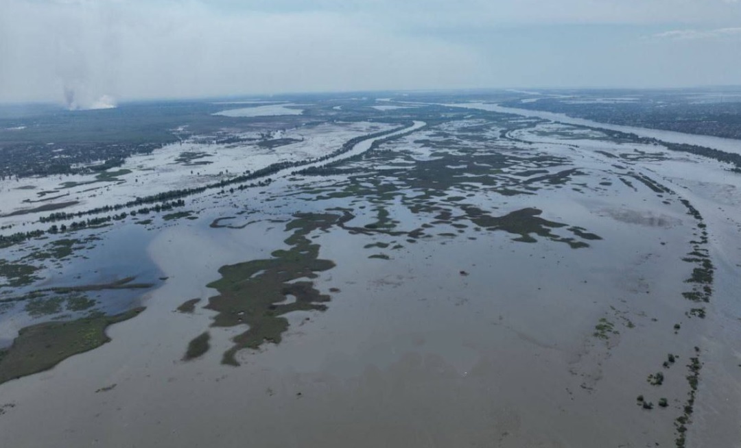 Четири лица загинаа, 13 се водат како исчезнати во поплавите на југот на Украина