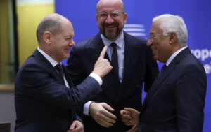 Европскиот совет одлучи да ги отвори пристапните преговори со Украина и Молдавија
