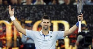 ВИДЕО: Ѓоковиќ во четвртфиналето на Австралија опен по меч кој не е виден повеќе од 50 години