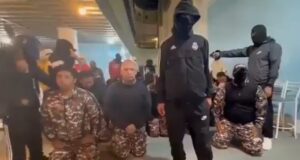 ВИДЕО: Брутални снимки од Еквадор, бандите мачат заробени полицајци и војници