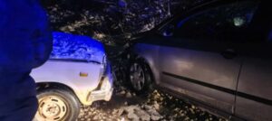 Четворица повредени во сообраќајна незгода меѓу две возила на патот Неготино-Кавадарци