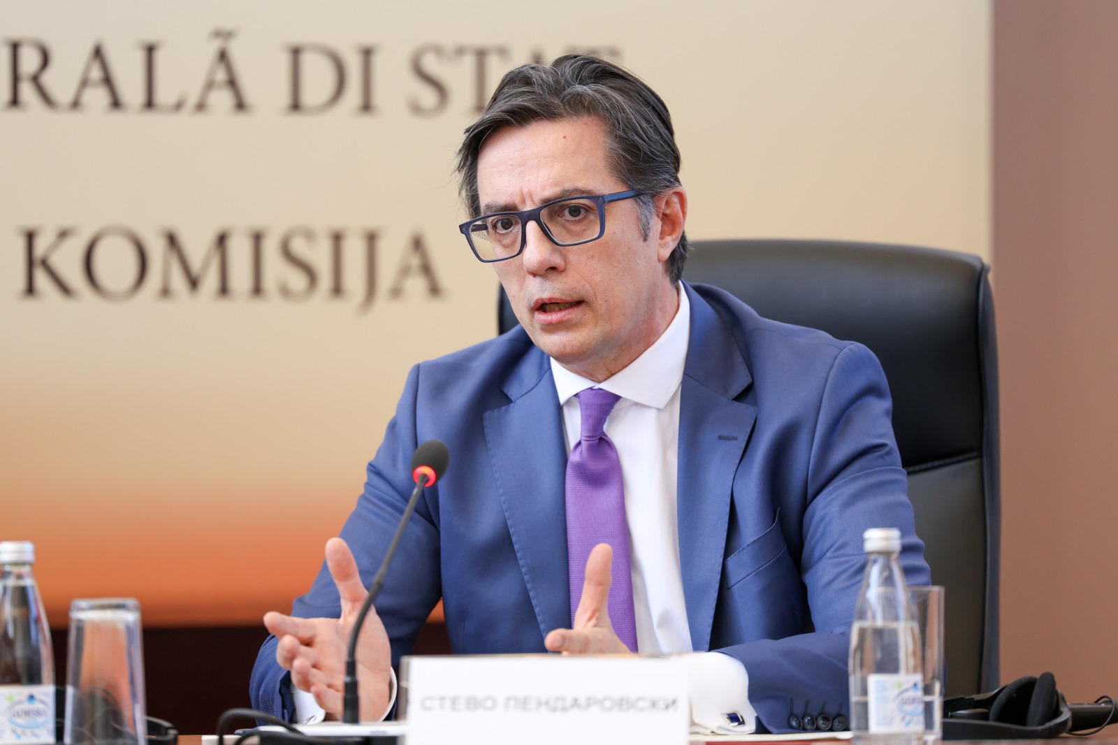 Пендаровски со претставка за говорот на омраза, навредите и ...