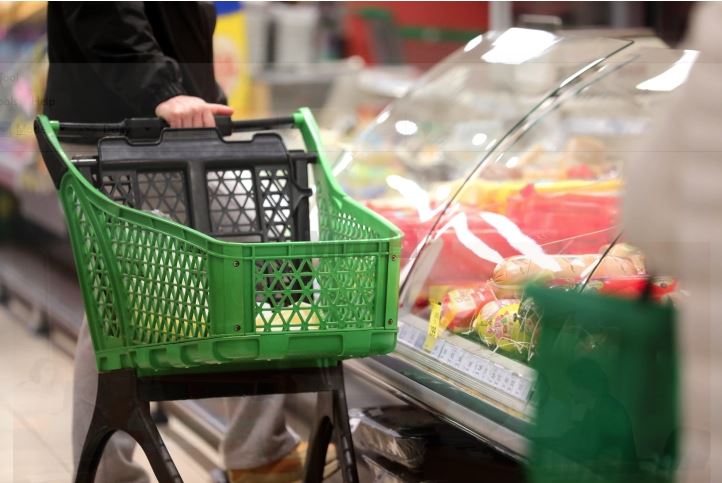 Синдикалната минимална кошница за април 68.797 денари