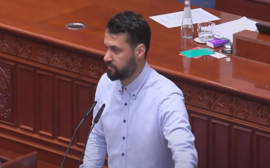 Исмаил: Министерството за демографија крена раце од родилките – за доцнењето на надоместоците одговора со „не сме надлежни“