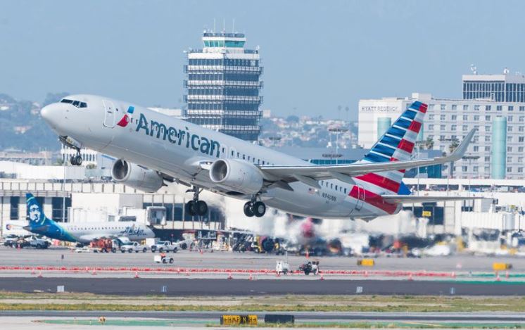 Пилотите се плашат дека ќе бидат отпуштени ако одбијат да летаат над Блискиот Исток