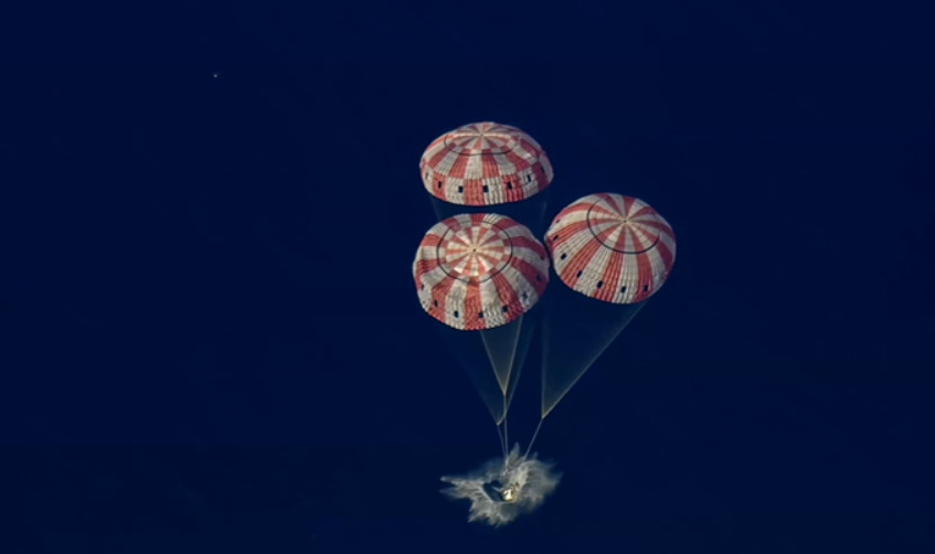 ВИДЕО Астронаутите од мисијата „Артемис 2“ слетаа на Земјата