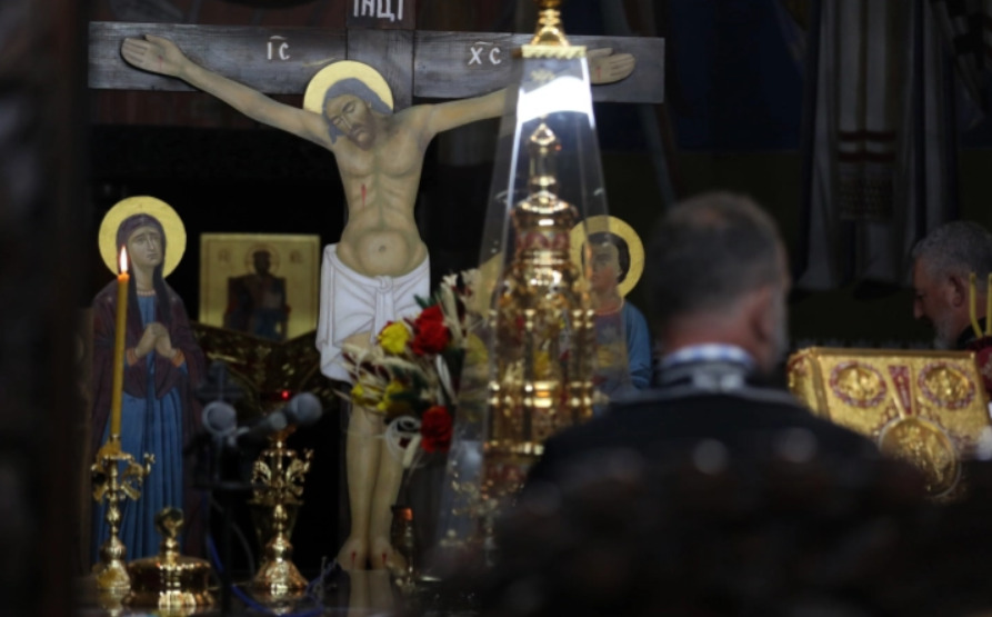 Велика Сабота – денот меѓу смртта и воскресението