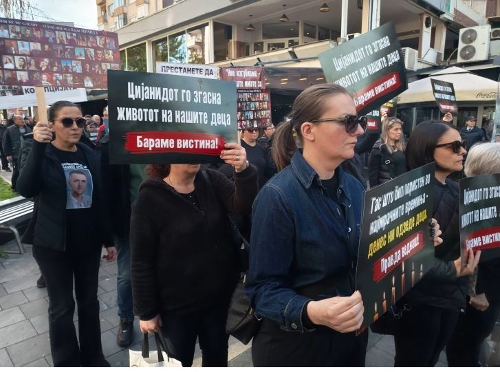 Во Кочани 40. „Марш за ангелите“, родителите бараат одговори за токсиколошките анализи