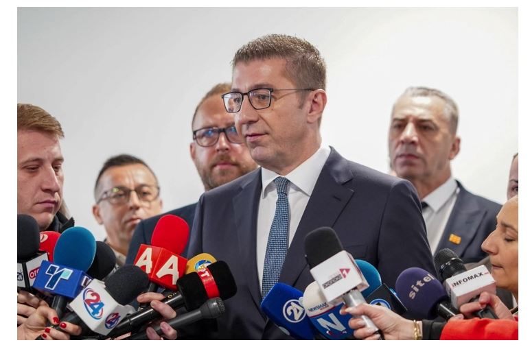 Мицкоски: Јавноста очекува одговори како беа „оживеани“ предметите на СЈО, за 27 април, за модуларната болница во Тетово