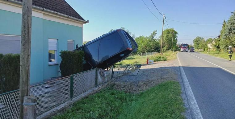 Пијана жена со автомобилот удри во куќа во Хрватска