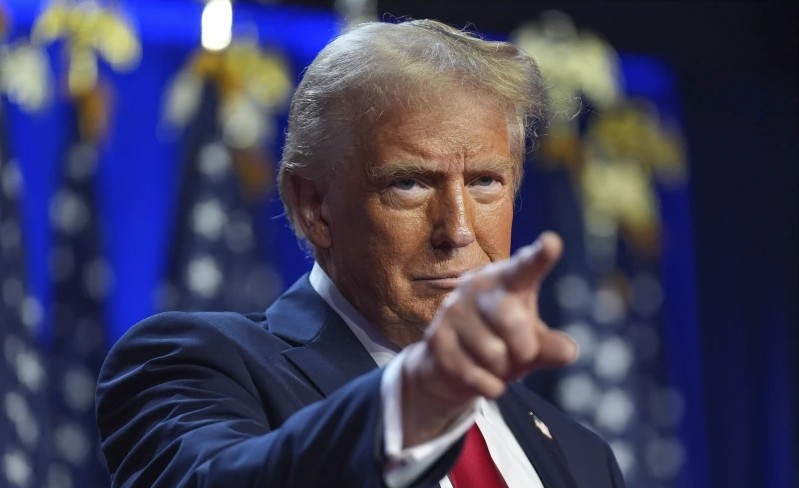 Политико: Трамп отиде во Кина за да побара помош во војната со Иран