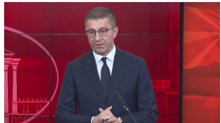 Мицкоски: Нема да влезам во процес без гаранции за членство во ЕУ