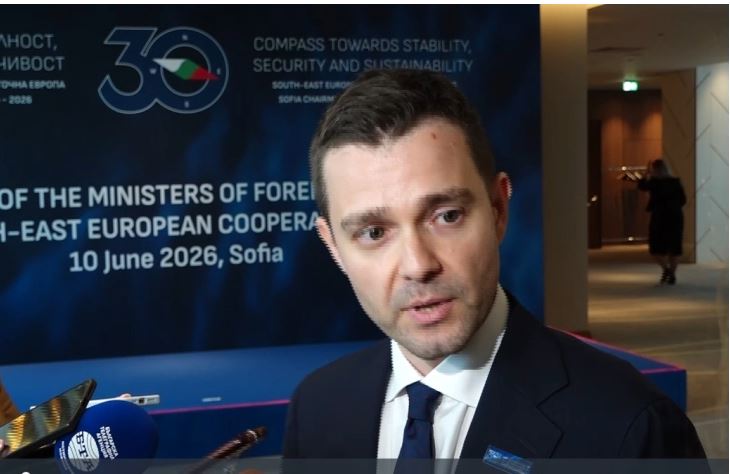 Македонија бара предвидлив европски пат без дополнителни барања, порача Муцунски