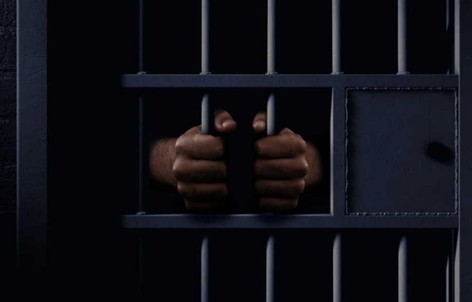 Ѕверски ја уби мајка си (69), па повика полиција