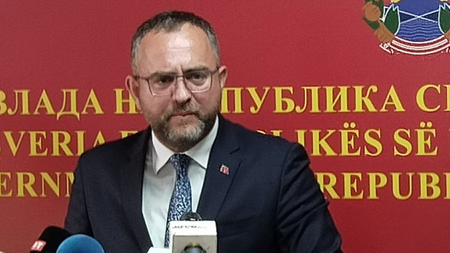 Тошковски: Ниту војската, ниту полицијата не треба да обезбедува водоводи