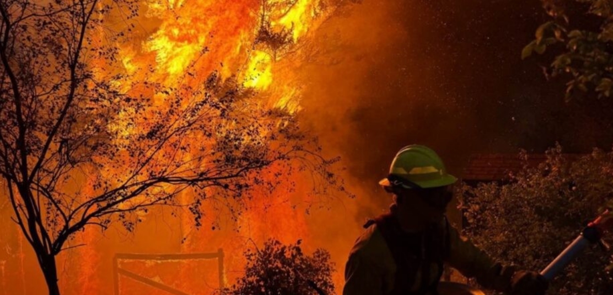 Маж (70) почина при пожар во Смедерево